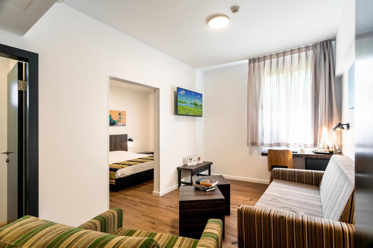 Nof Tavor Hotel Mizra Екстериор снимка