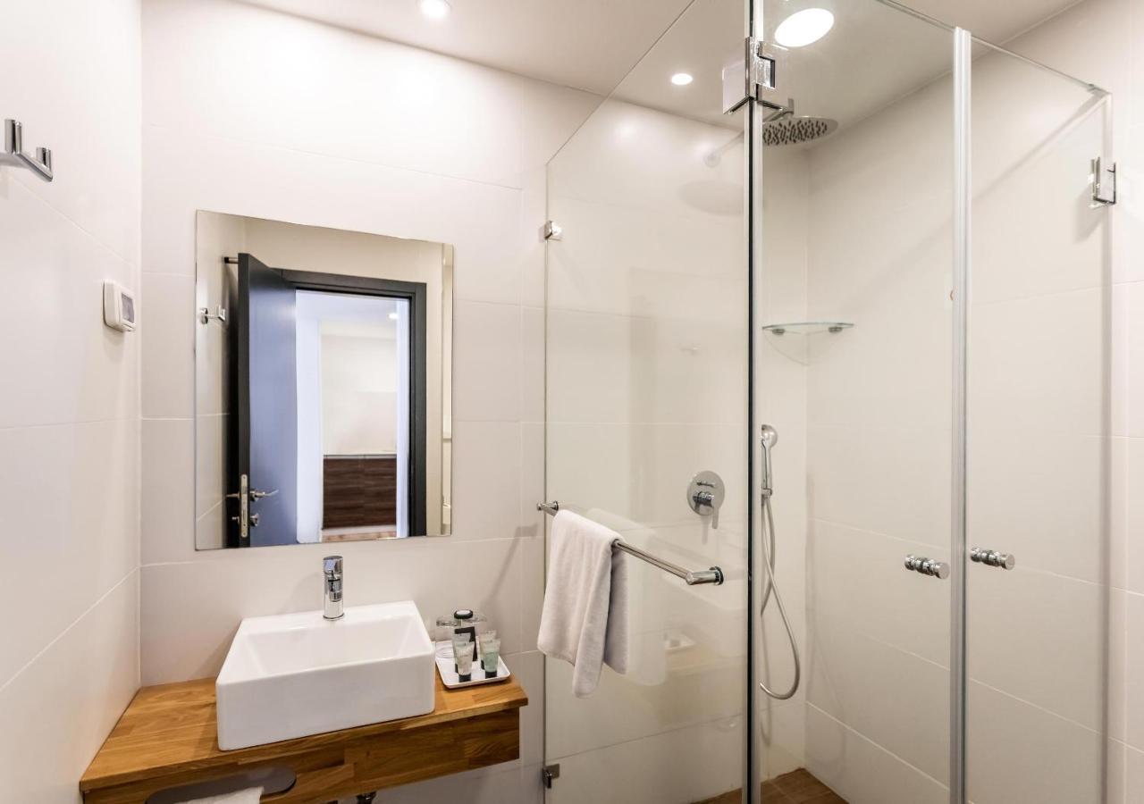 Nof Tavor Hotel Mizra Екстериор снимка
