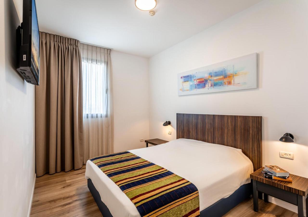 Nof Tavor Hotel Mizra Екстериор снимка