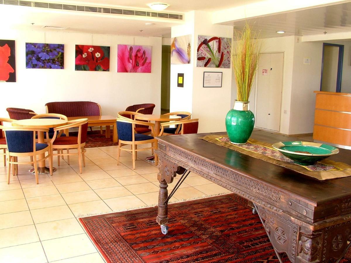 Nof Tavor Hotel Mizra Екстериор снимка
